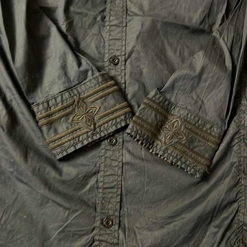 Roar Strength Refined Button Down Embroidered Sti… - image 7